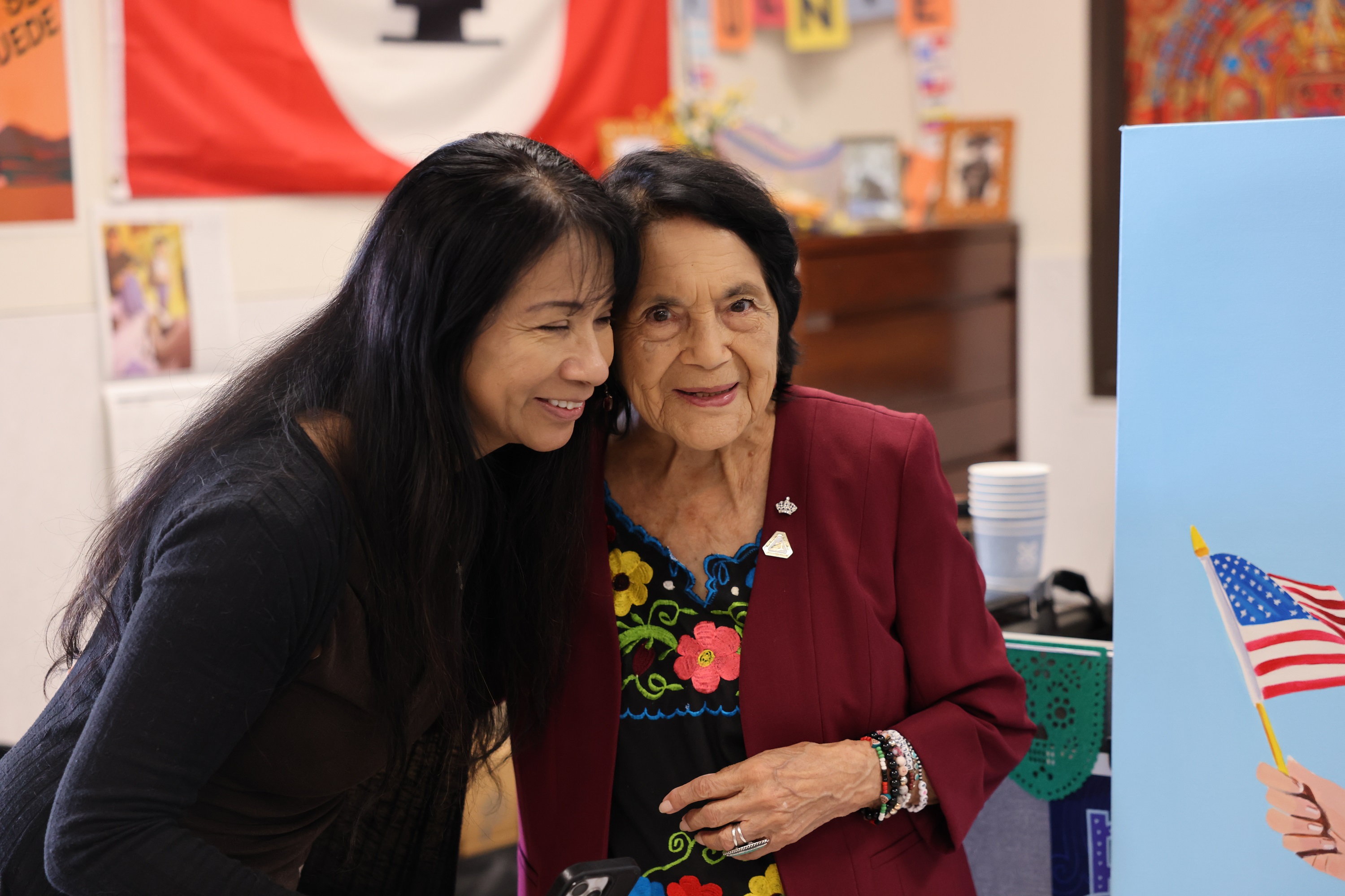 Photo of Dolores Huerta and Professor Julie Jose