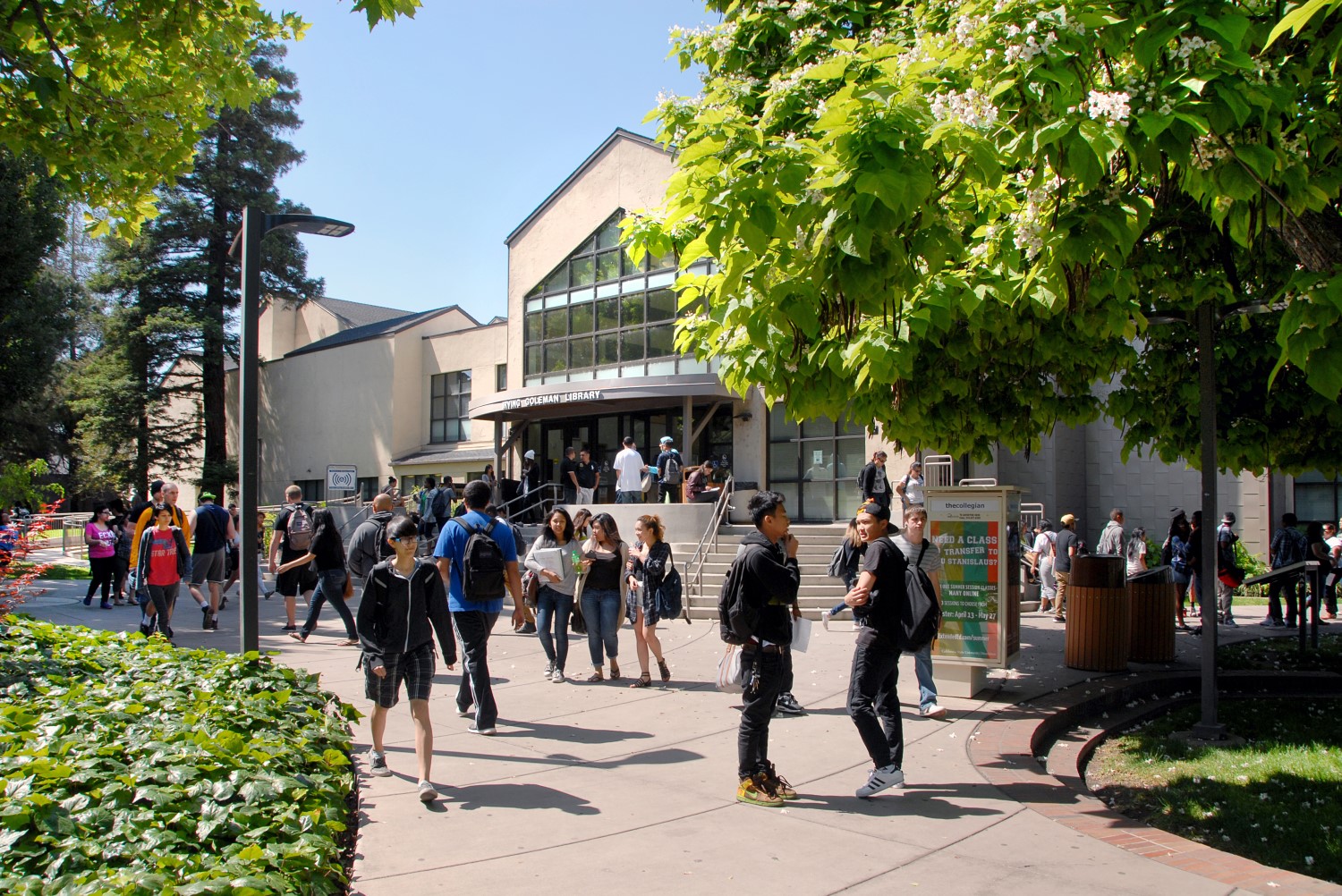 Goleman Library, on the campus of San Joaquin Delta College.