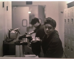 hernandez pouring gaze