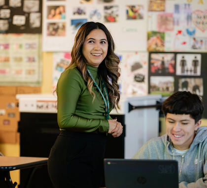Students in a Business Information Management class