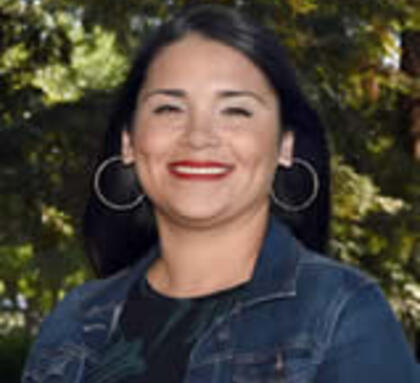 Photo of counselor Ysaura Suarez
