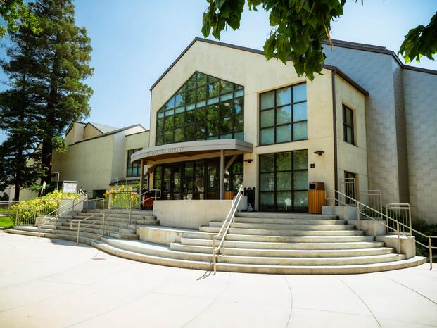 Goleman Library Entrance