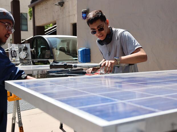 Engineering students demonstrating during Club Rush