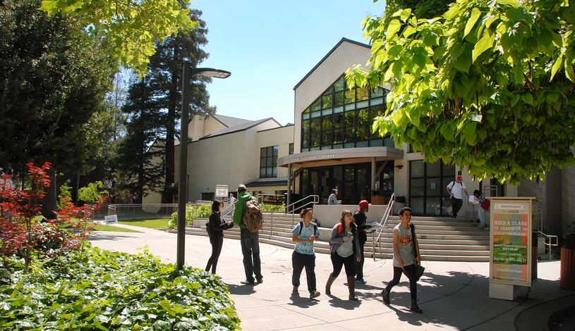 An exterior photo of Goleman Library on a sunny day