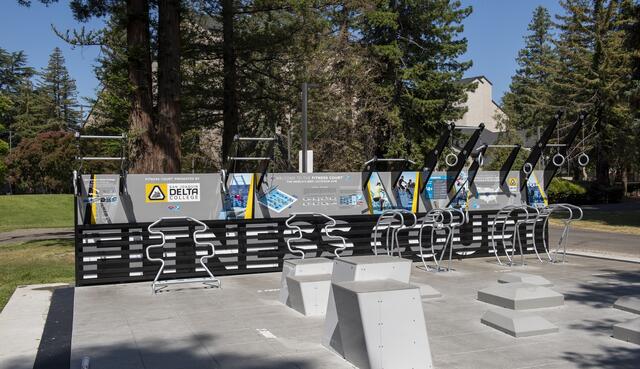 A photo of the fitness court, free and open for the public to use