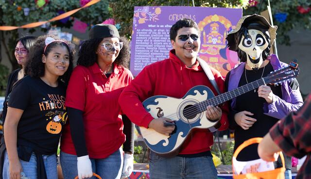 Photo of musicians playing at Fierce's Fall Fest 