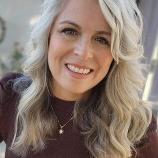 Photo of Heidi Santino