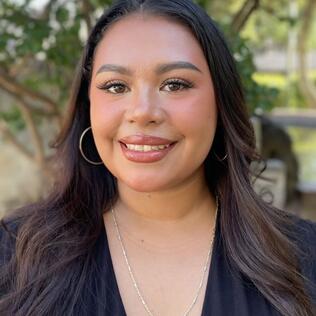 Photo of Jaquelin Fierro