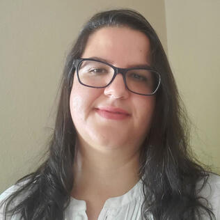 Photo of Lena Zahmouri