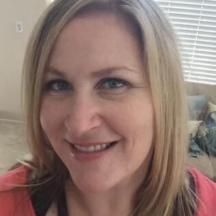 Photo of Leslie Clark